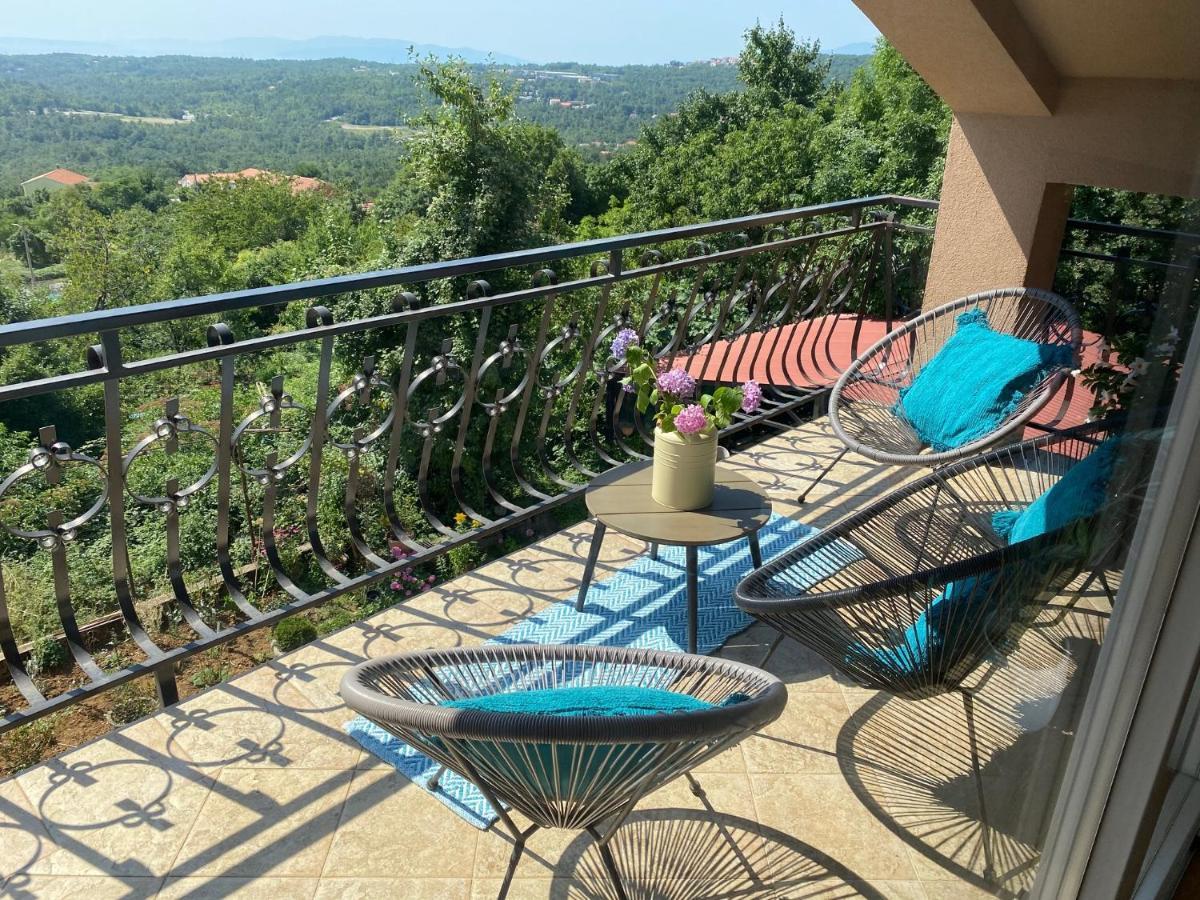 קסטב Andrea, Premium Three Bedroom Apartment, Entire Floor מראה חיצוני תמונה